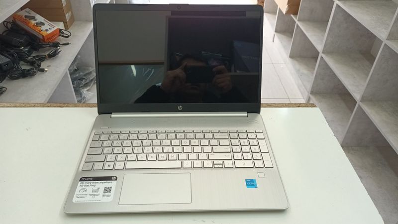 HP 250 G10 ноутбук