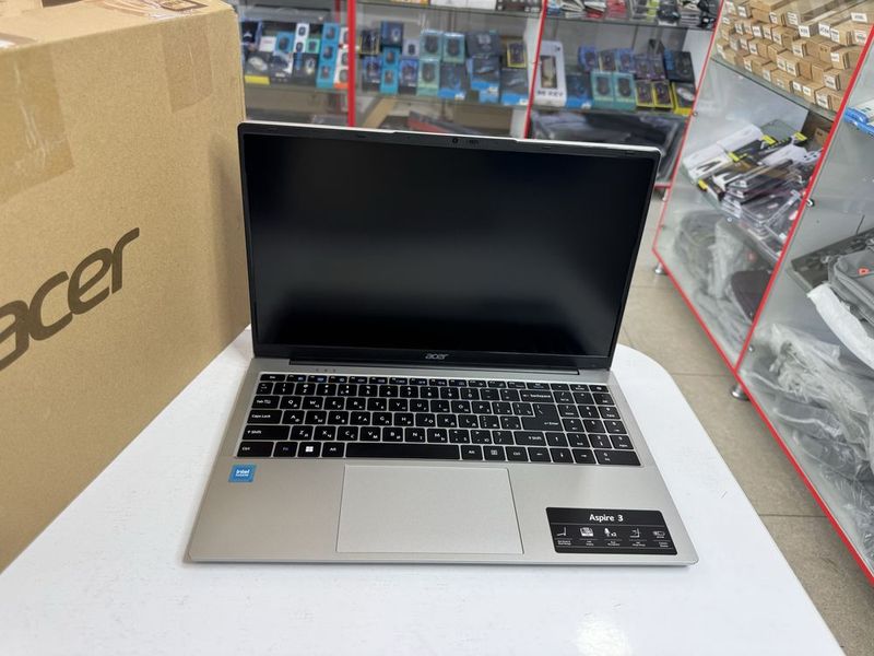 acer N4500 8/256 nvme ssd full karobka dok pashti 1 kun ishlagan vaqti