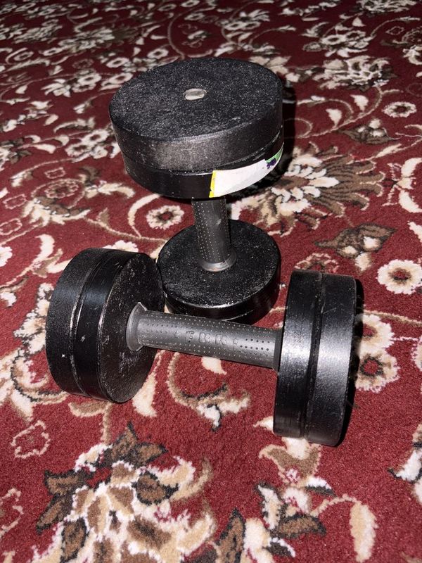 GYM uchun gantellar sotiladi GYM uchun gantellar sotiladi