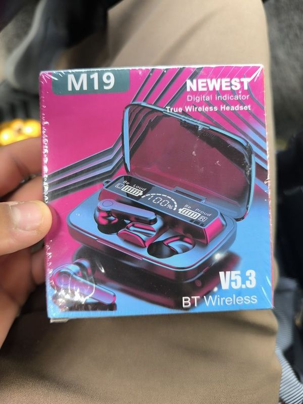 Airpods sotiladi