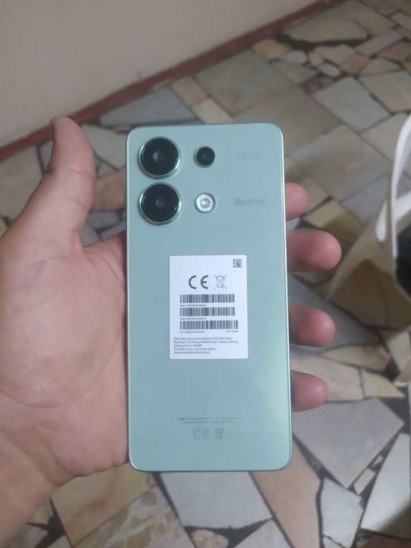 Redmi not 13 xolati yengide Redmi not 13 xolati yengide