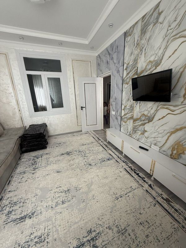 2 xonali 2 etaj nays villas