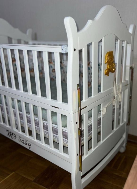 Детская кровать, в отличном состоянии Детская кровать, в отличном состоянии