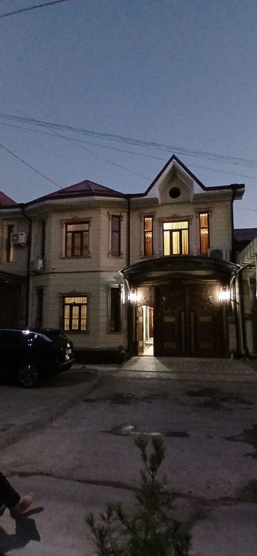 Tayyor uchaska 175,000 6 xonadan iborat 2 qavatli tayor 3 ta sanuzel