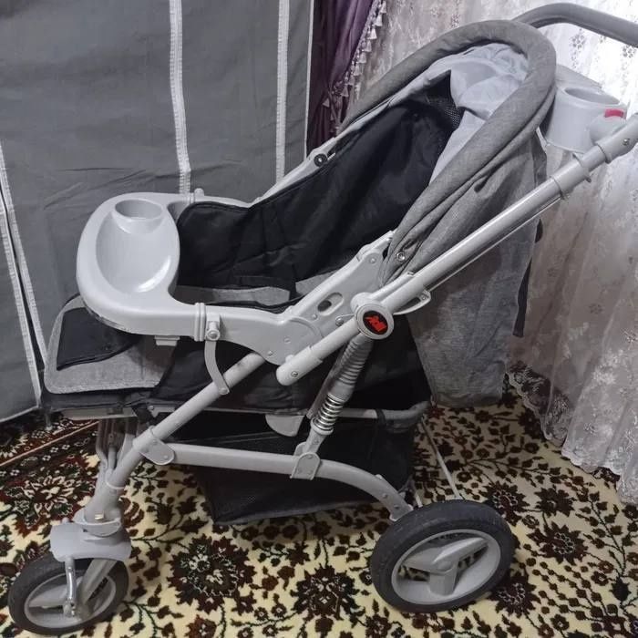 Kolyaska sotiladi Kolyaska sotiladi