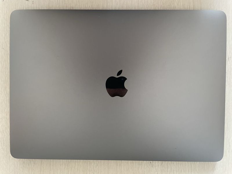 MacBook Pro M1 13 inch 2020 MacBook Pro M1 13 inch 2020
