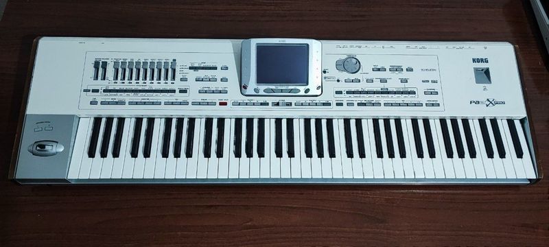 Korg Pa 2 X Сотилади Холати Зур