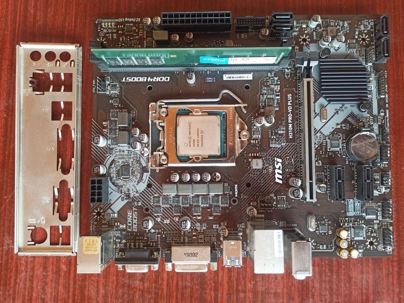 Материнская плата H310+CPU+RAM 8 GB Материнская плата H310+CPU+RAM 8 GB