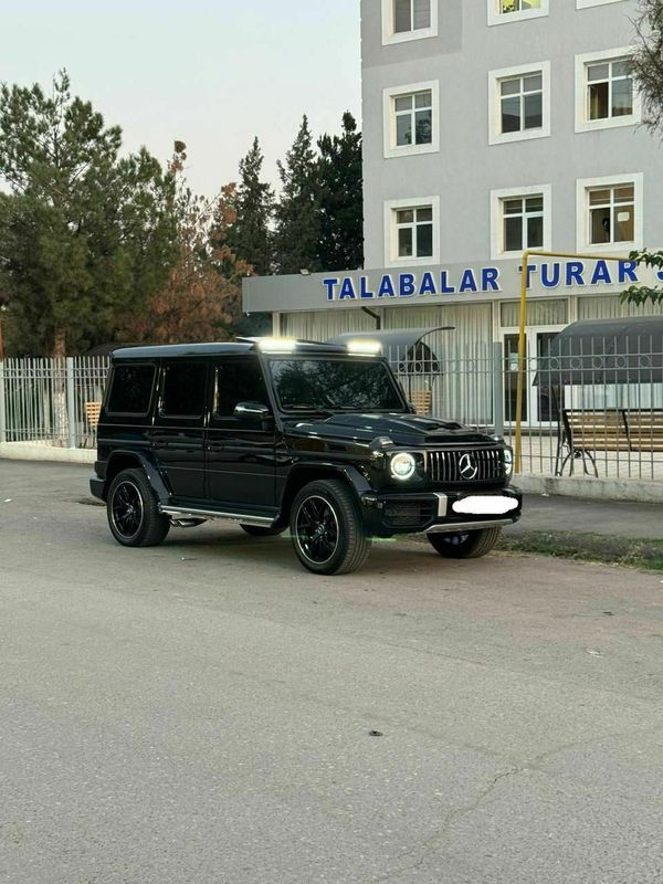 Mercedes benz G500