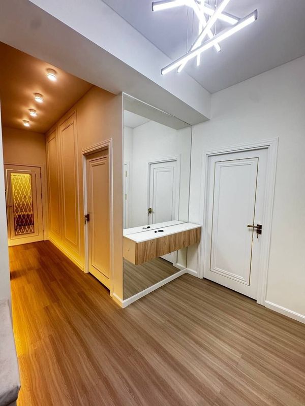 Продается 3х ком квартира, ЖК Пойтахт, ор-р: ул.Махтумкули, 69 м² Продается 3х ком квартира, ЖК Пойтахт, ор-р: ул.Махтумкули, 69 м²