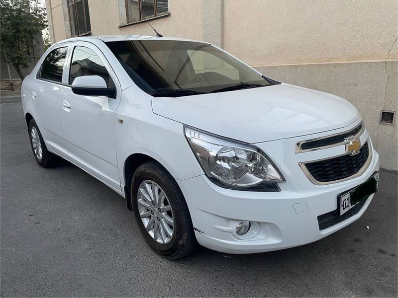 Cobalt 2020 oq avtomat 4-pozitsiya Cobalt 2020 oq avtomat 4-pozitsiya