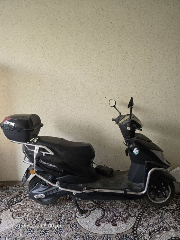 Elektr skuter MOTOBEK Elektr skuter MOTOBEK