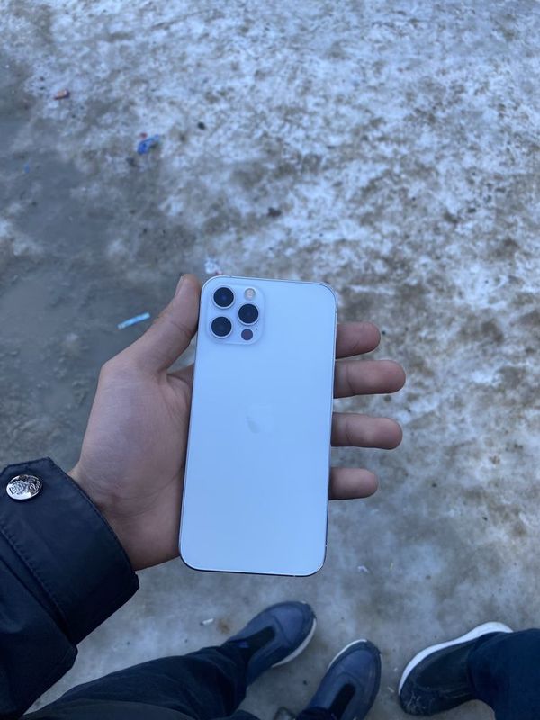 Iphone 12 pro kafolatli