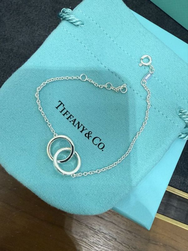 NEW Браслет Tiffany & Co Tiffany 1837 NEW Браслет Tiffany & Co Tiffany 1837