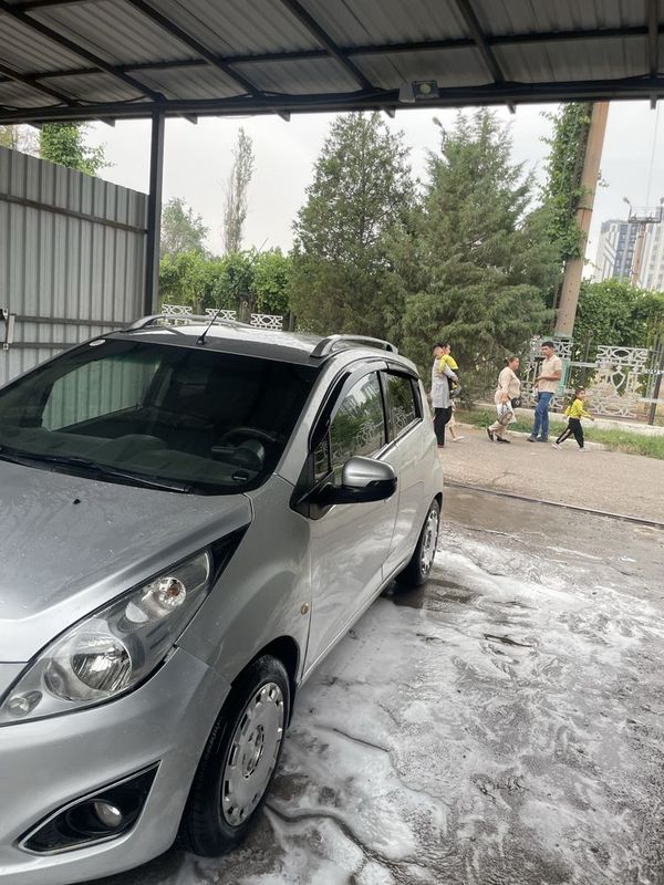 Spark chevrolet 2011 yilgi