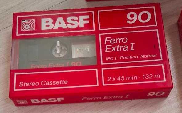 Аудио кассета для кассетного магнитофона "BASF"
