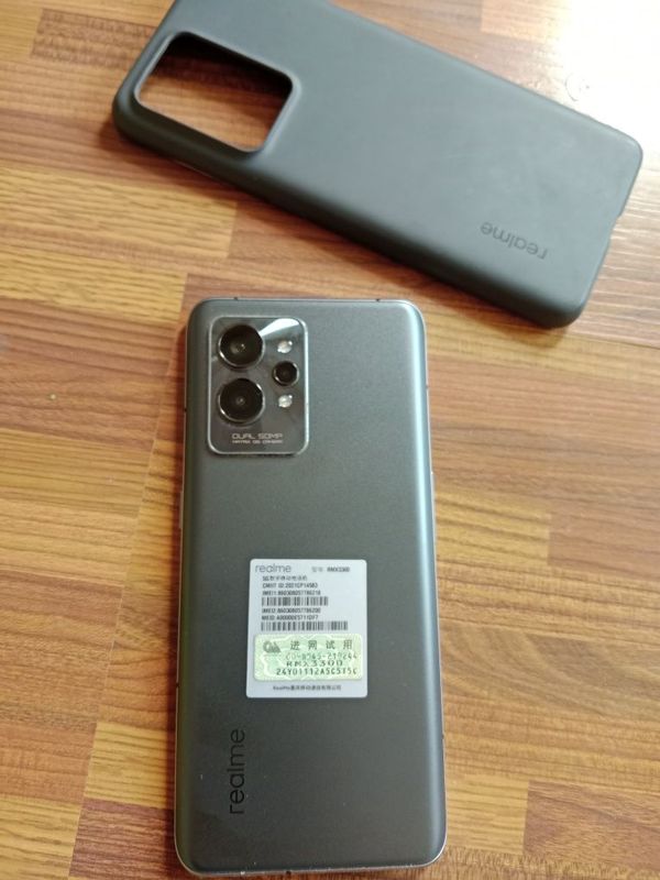 Realmi gt 2 pro yangi