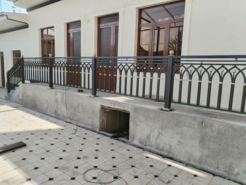 Reshotka naves perilla agrajdeniya loft metalokonstr