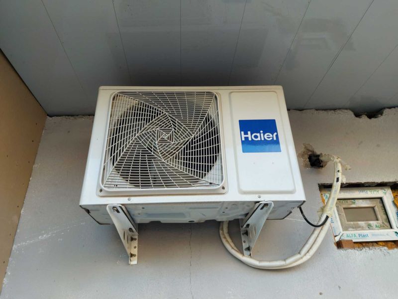 Кондиционер Haier 12"