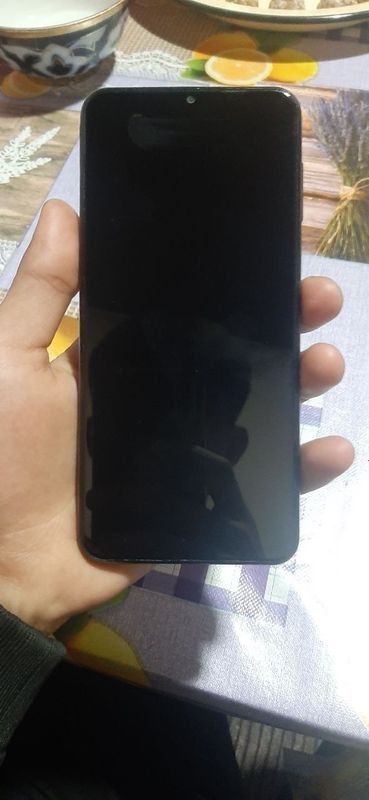 Samsung A23 telefoni