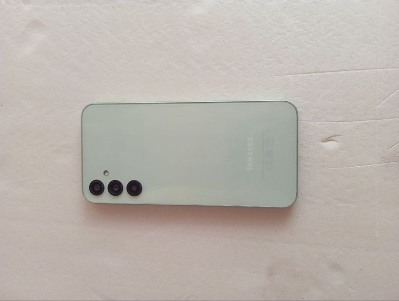 Samsung a24 128/6 Samsung a24 128/6
