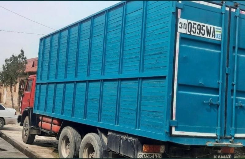 Kamaz sotiladi srochno