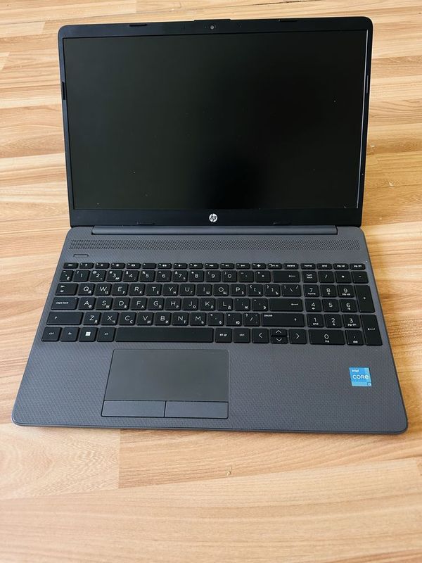 Hp noutbuk core i3 ideal holatda ishlashi tez Hp noutbuk core i3 ideal holatda ishlashi tez