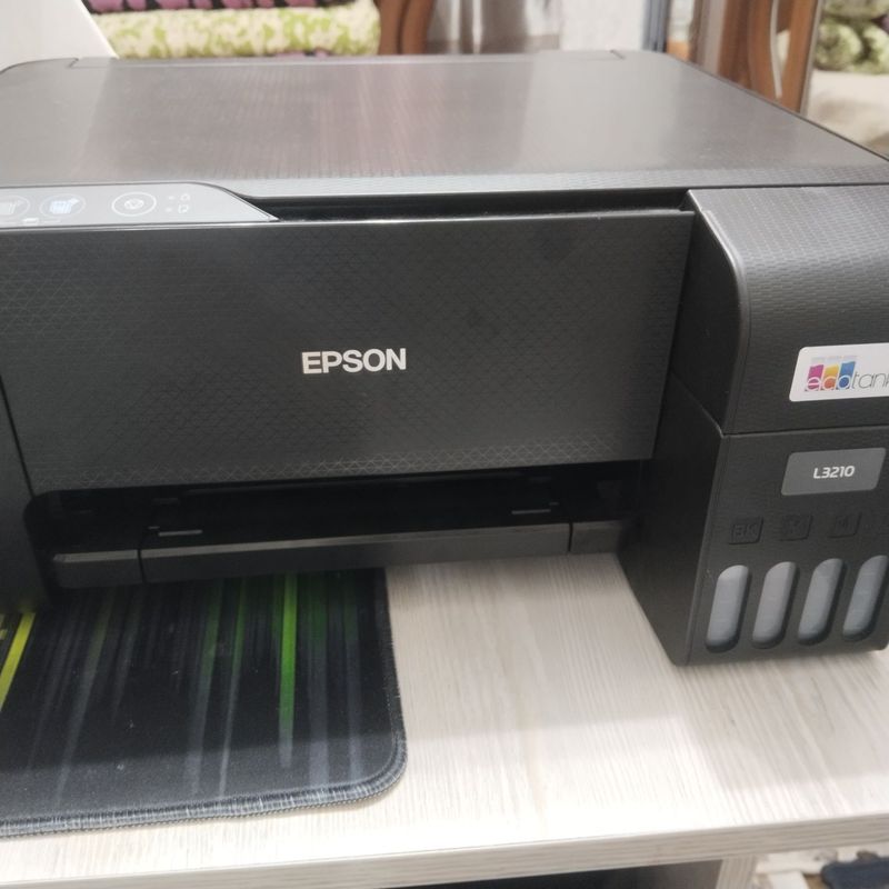 Принтер Epson rangli Принтер Epson rangli