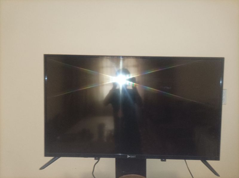 Smart televizor sotiladi xolati yangi Smart televizor sotiladi xolati yangi