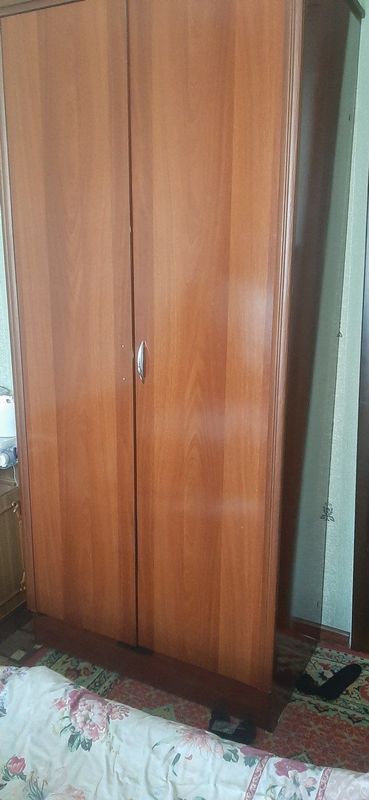 Срочно продается шкаф Срочно продается шкаф