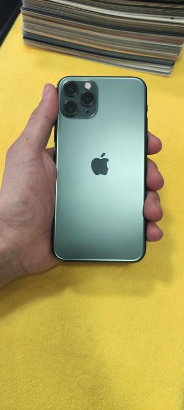 Iphone 11 pro. Ideal Iphone 11 pro. Ideal