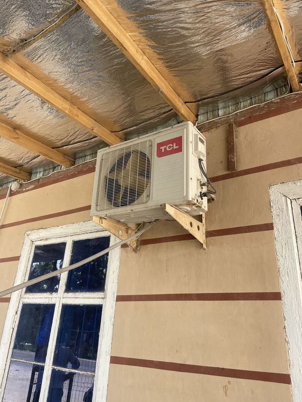 TCL 18 talik konditsioner