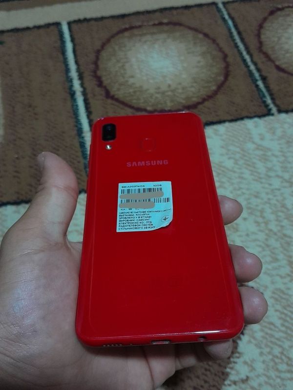 Samaung Galaxy A20 ideal Samaung Galaxy A20 ideal