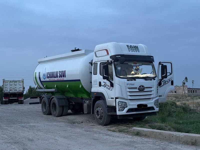Vadavoz 20 tonnalik kerak yul qurulishiga Qarshi Dexqonobotda Vadavoz 20 tonnalik kerak yul qurulishiga Qarshi Dexqonobotda