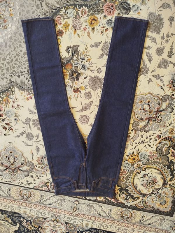 Продается джинсы от Levis Продается джинсы от Levis