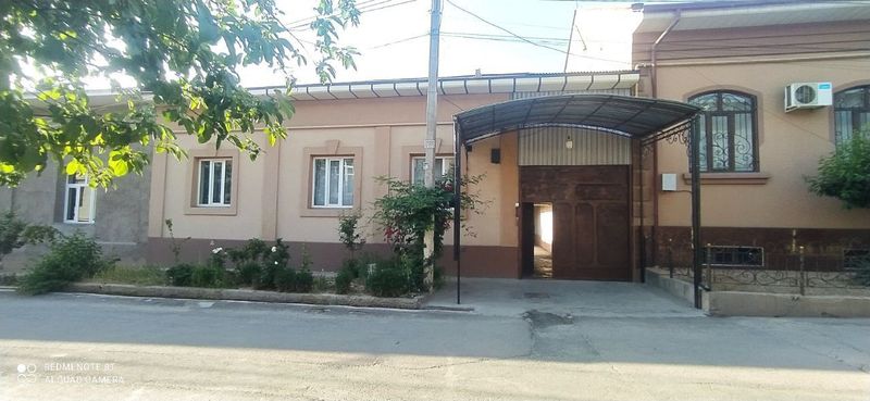 OLMAOlmazor Tumani OHUNBOBOYEVDA 4.2 sotihli Uy Sotilladi OLMAOlmazor Tumani OHUNBOBOYEVDA 4.2 sotihli Uy Sotilladi