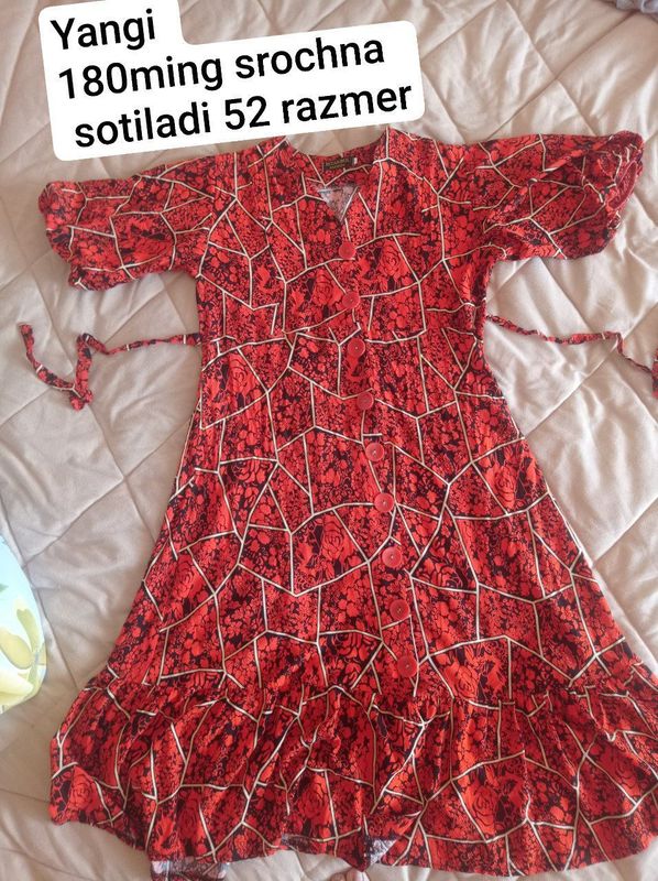 Ayollar kiyimi sotiladi