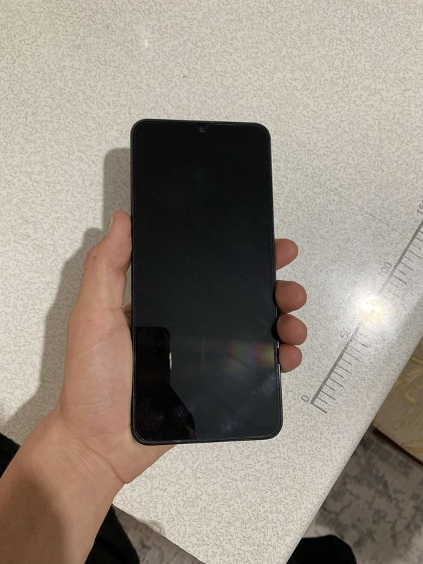 Redmi 14c yangi.