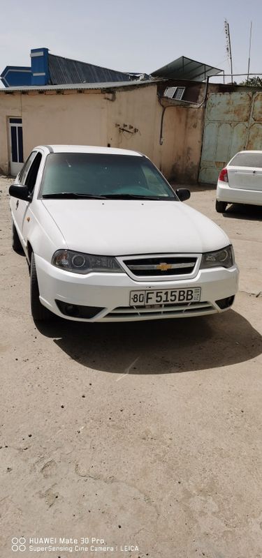 Nexia 2 2010 luks bez konditsioner Nexia 2 2010 luks bez konditsioner
