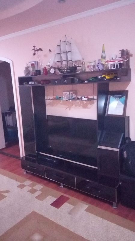 Шкаф для телевизора Шкаф для телевизора