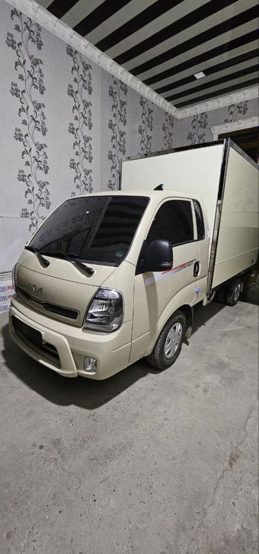 Kia bongo propan 2024/25 2.5 turbo avtamat Kia bongo propan 2024/25 2.5 turbo avtamat