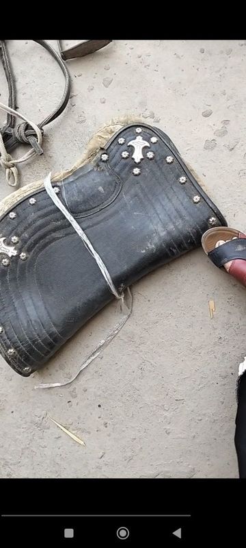 От учун эгар , сотилади. От учун эгар , сотилади.