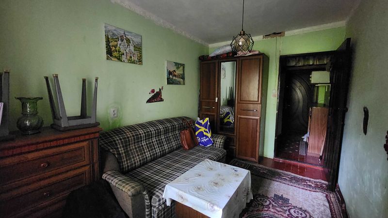 Срочно продаётся комната в общежитии! Срочно продаётся комната в общежитии!