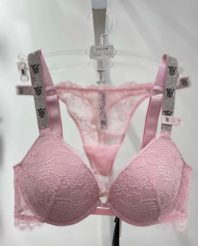 Victoria’s Secret Victoria’s Secret
