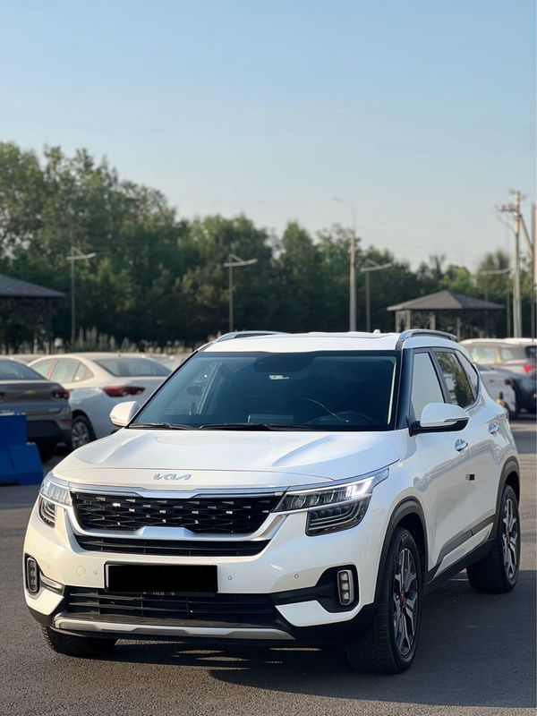 Kia Seltos full 2021 sotiladi Kia Seltos full 2021 sotiladi