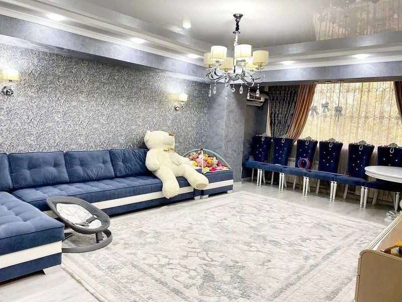 Kvartira Яккасарай улица Бобура 4х комнатная 5//9 125м2 Kvartira Яккасарай улица Бобура 4х комнатная 5//9 125м2