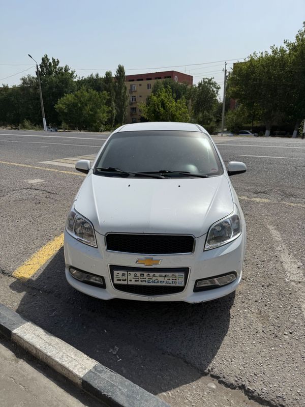 Nexia-3 LTZ sotiladi Nexia-3 LTZ sotiladi