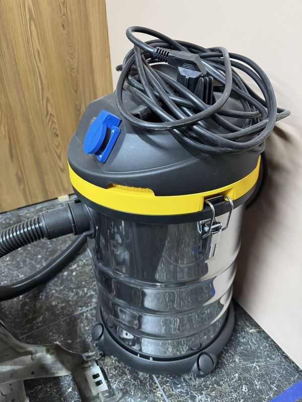 Пылесос для машины 1200w Пылесос для машины 1200w