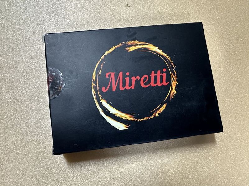 Набор маникюра Miretti (новый) Набор маникюра Miretti (новый)