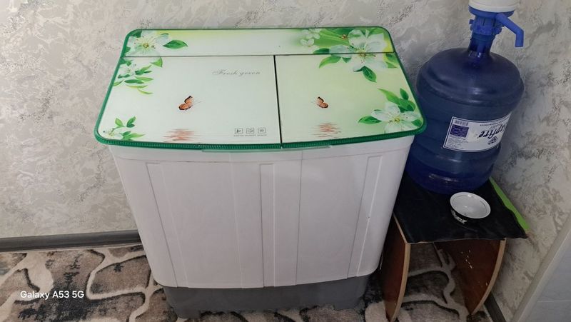 Pol avtomat stiralni sotiladi Pol avtomat stiralni sotiladi
